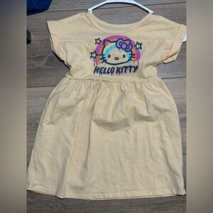 Hello Kitty Beige Graphic Tee